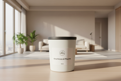 Limitierte Duftkerze „Kirschblüte & Pflaume“