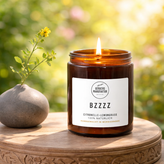 Duftkerze „Bzzzz“ – Dein Platz im Freien.